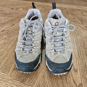 👟Merrill Moab Hiking Shoes / Sneakers women's size 11 ventilator taupe